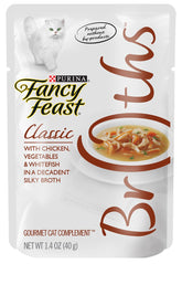 Purina Fancy Feast Classic With Chicken Vegetables & Whitefish Cat Food - 1.4 Oz. Pouch