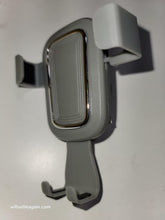 Gravity Vent Smartphone Mount - Gray