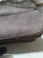 Broyhill Haywick Armless Chair - Brown