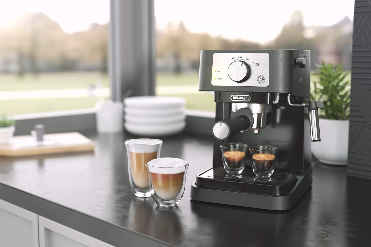 De'Longhi Stilosa Manual Espresso Machine, Latte & Cappuccino Maker, 15 Bar Pump Pressure + Milk Frother Steam Wand, Black / Stainless, EC260BK, 13.5 x 8.07 x 11.22 inches - Like New