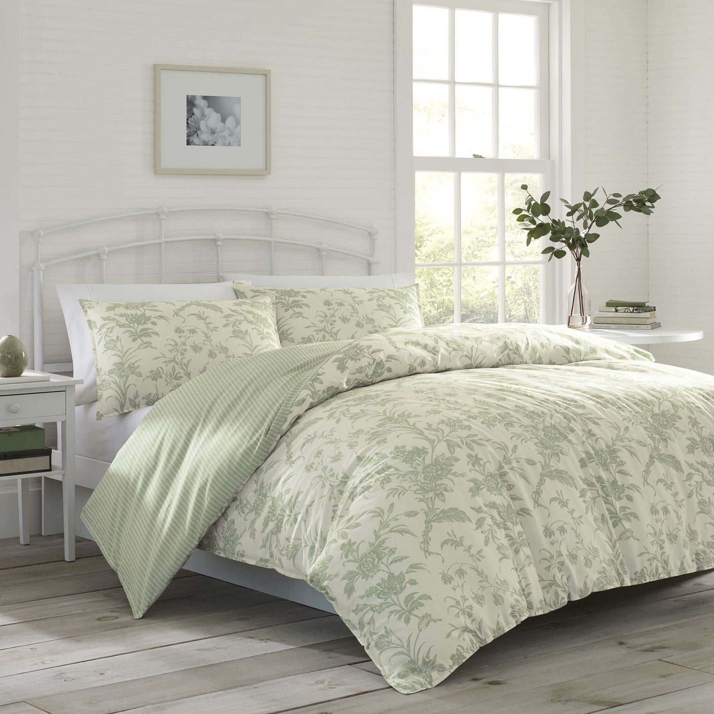 Laura Ashley Home - King Size Comforter Set, Reversible Cotton Bedding, Includes Matching Shams with Bonus Euro Shams & Throw Pillows (Natalie Sage/Off White, King)